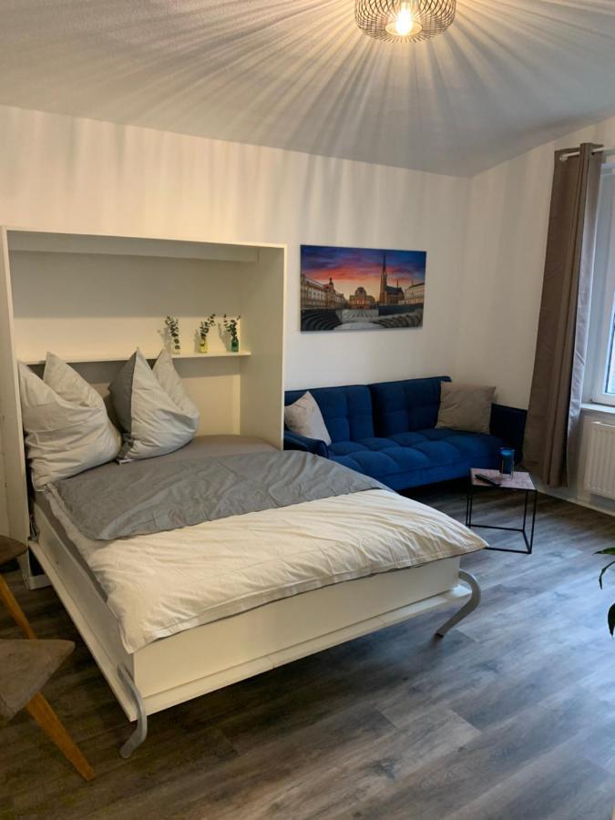 40 Qm Appartment Parkplatz, Balkon,Netflix, Prime Кемниц Екстериор снимка