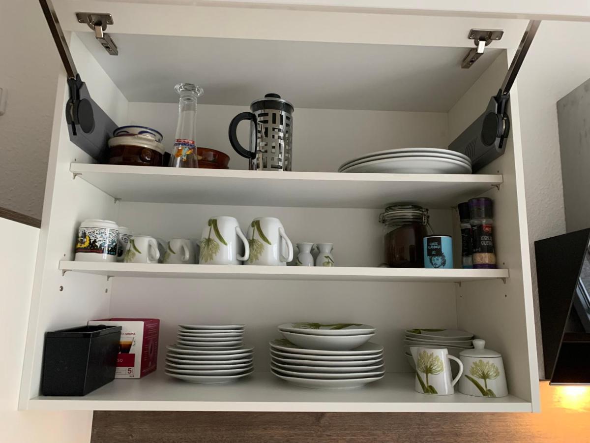 40 Qm Appartment Parkplatz, Balkon,Netflix, Prime Кемниц Екстериор снимка